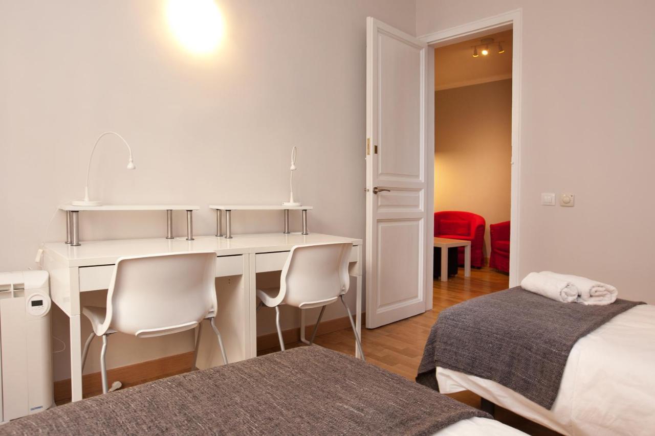 Enjoy Apartments Vp Camp Nou Barcelona Exterior photo